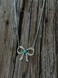 Hammered bow necklace