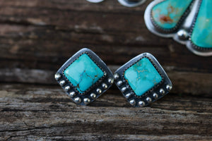 Sierra Bella square posts