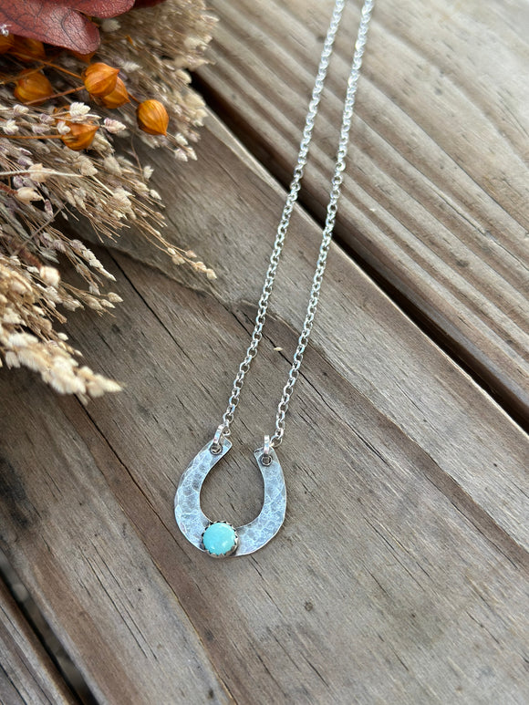 Hammered horse shoe